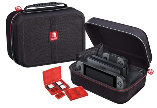 img_nintendo_switch_official_deluxe_travel_case